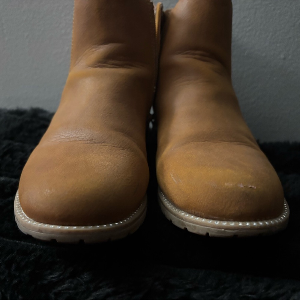 The Children's Place Tan Kids Boots